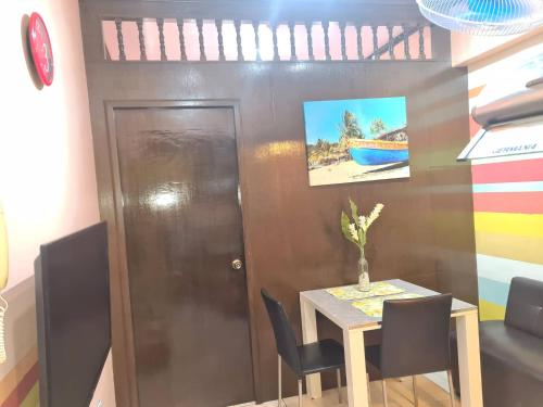 2, Affordable Condo for Rent near Emperor Events Place, Taytay