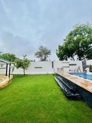 Swimming pool 3, The Retreat, Mewat