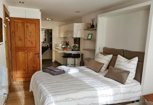 5, Le Cinquante Quatre, Nyon