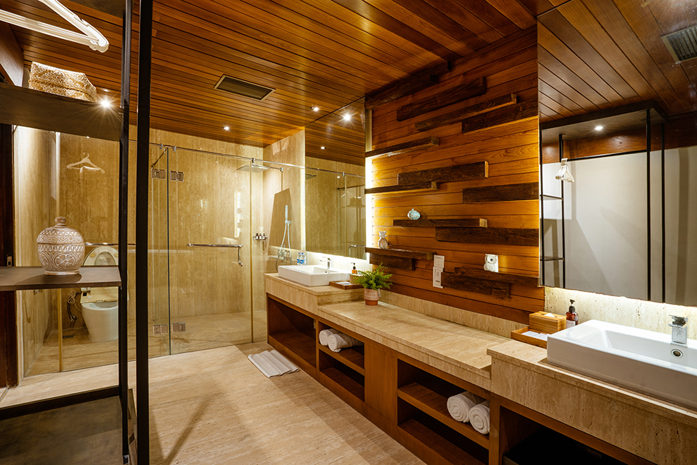Bathroom 24