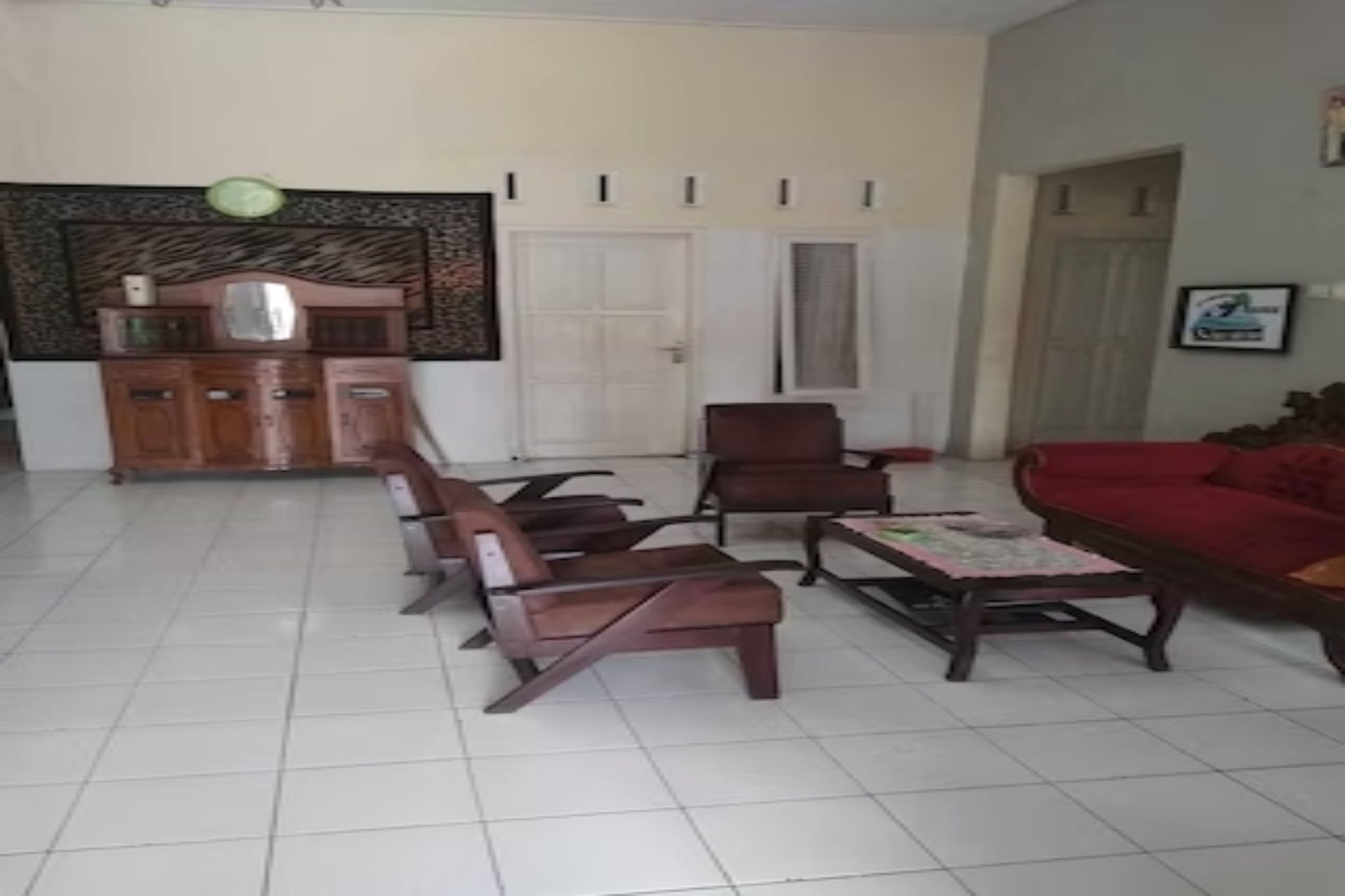 Public Area 5, EXPRESS O 92080 Green Home Stay, Ciamis