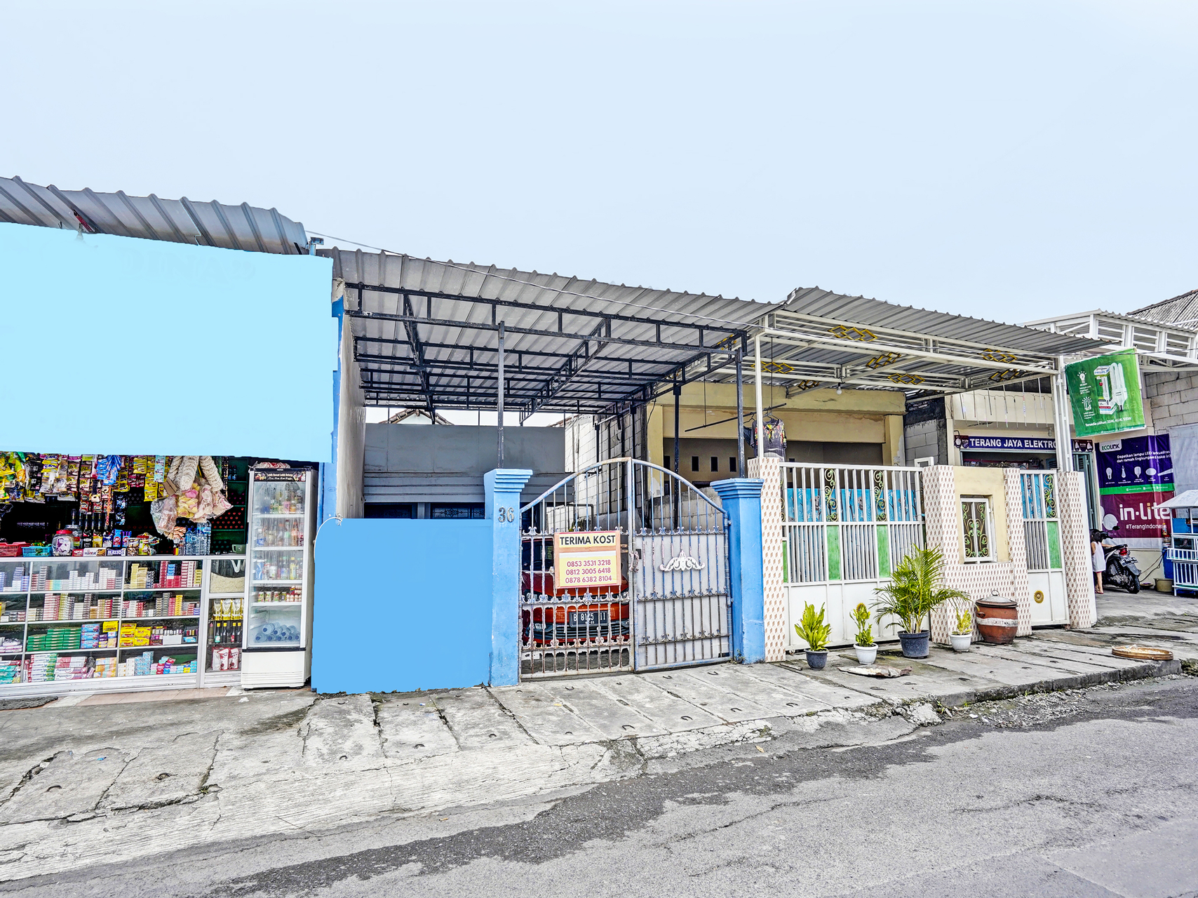 Exterior & Views 2, SPOT ON 92078 Tarlo Guest House 4, Surabaya