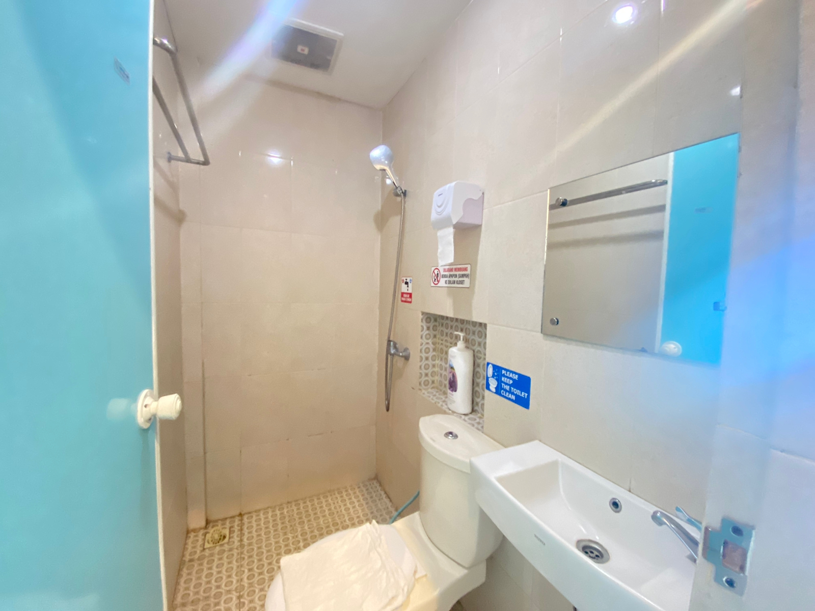 Bathroom 2