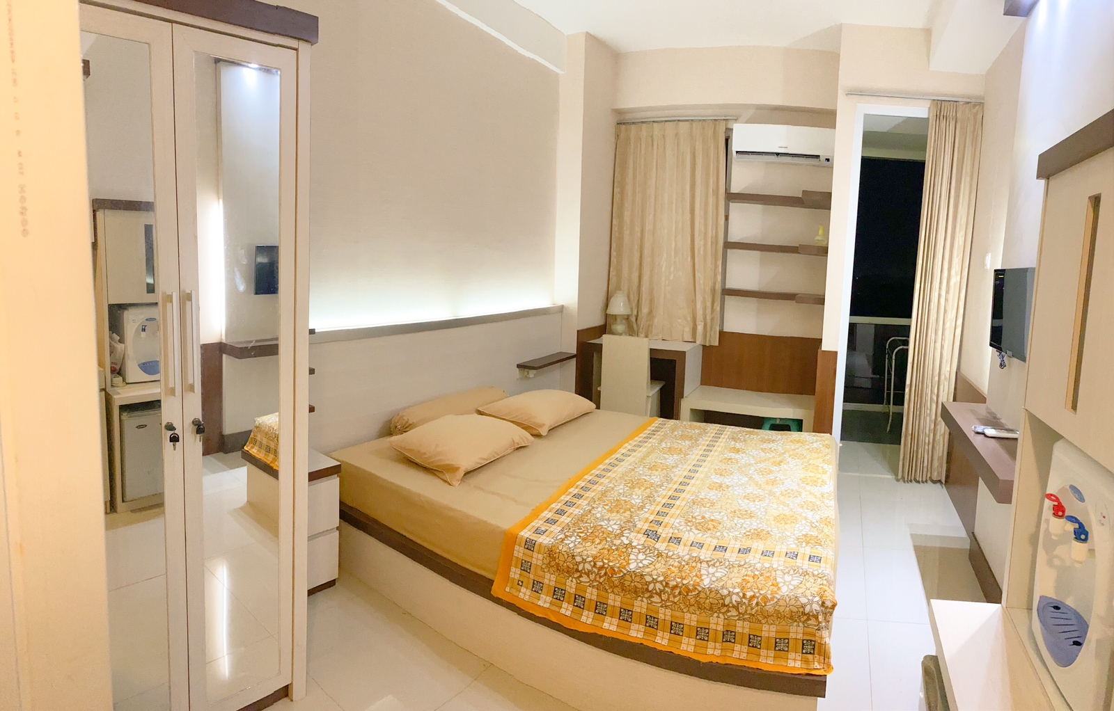 Kamar dengan Ranjang Queen - Pemandangan Kolam Renang