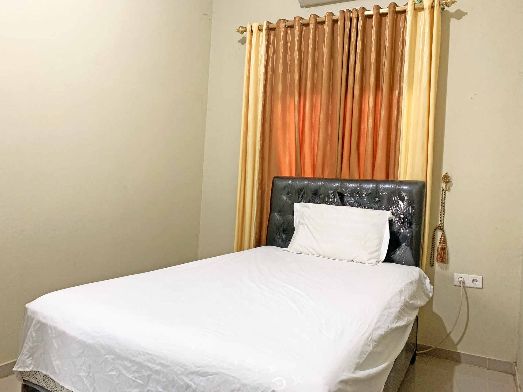 Bedroom 1, SPOT ON 92042 Sumber Rejo Homestay, Balikpapan