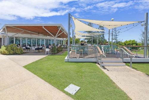 Restaurant 2, Sleek Penthouse Style meets Stunning Coastal Views, Nightcliff