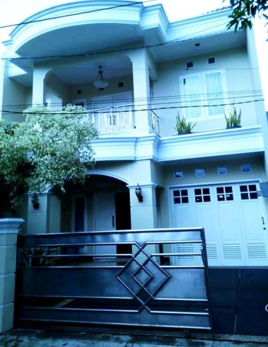 Rahayu exclusive villa, Sukabumi