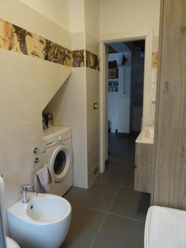 Bathroom 2, la bottega del fabbro affitto breve, Rieti