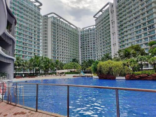 Azure Seaclusion- Beach View, Azure Urban Resort Residences, Paranaque ...