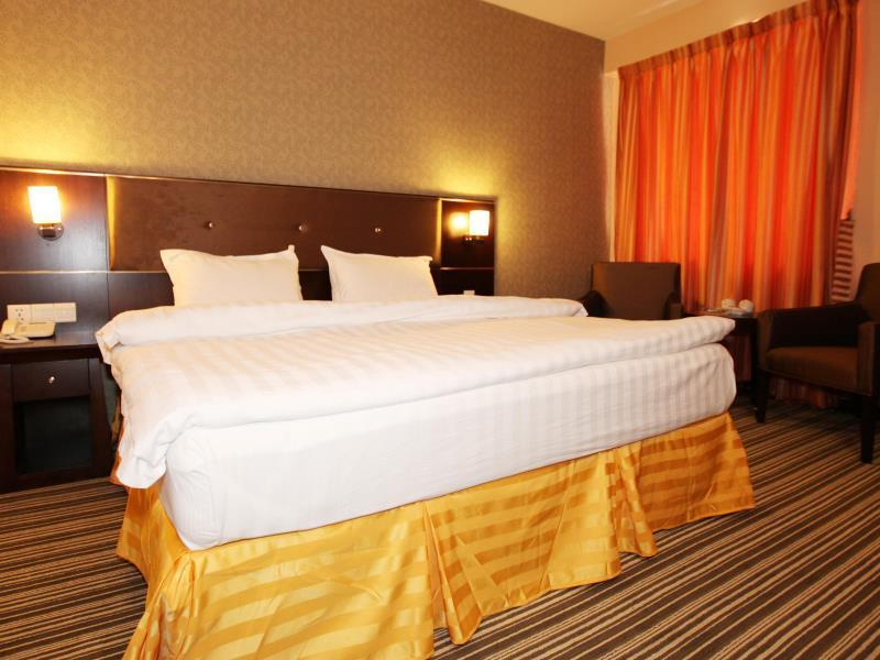Bedroom 2, 1 City Hotel , Kota Kinabalu