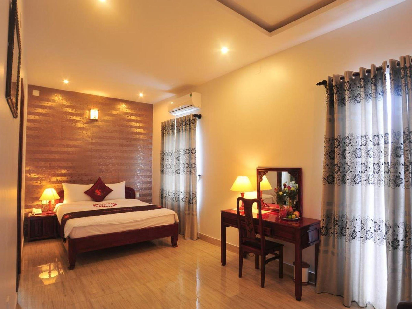 Bedroom 2, Hong Thien Ruby Hotel, Huế