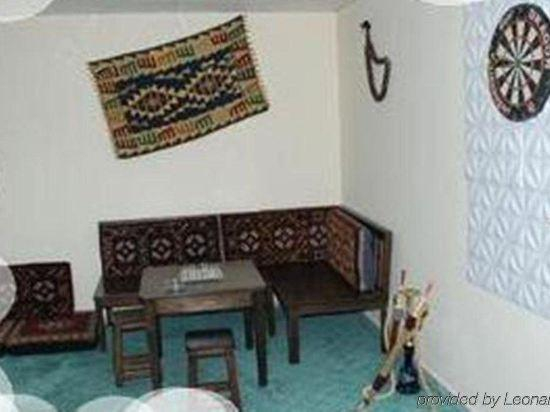 Others 1, Hotel Sahiner, Merkez