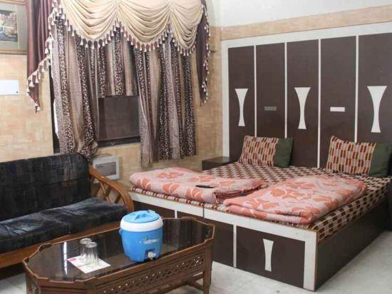 Others 4, Subhash Guest House, Sonipat
