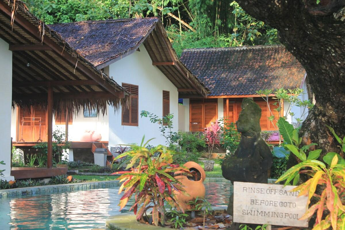 Sport & Beauty, Ketapang Resort Indonesian Joglo (Villa 1 Kamar), Sukabumi