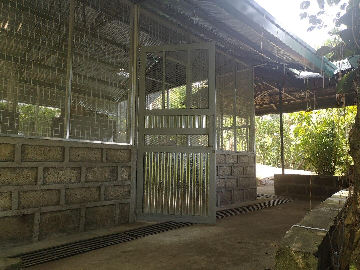 2, Private pool with magnificent views of Laguna Lake, Los Baños