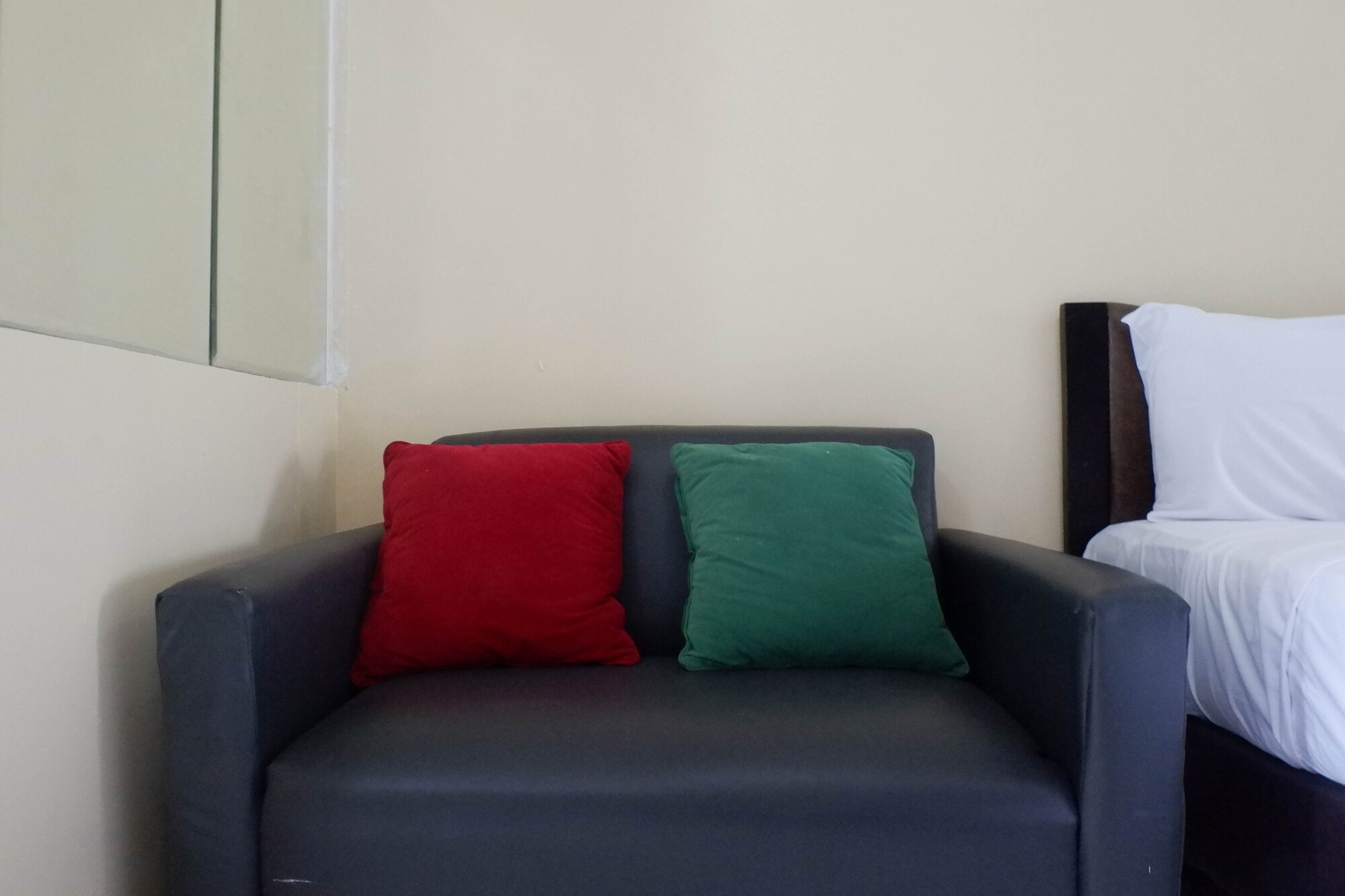 Bedroom 3, Restful Studio at Gunawangsa Manyar Apartment By Travelio, Surabaya