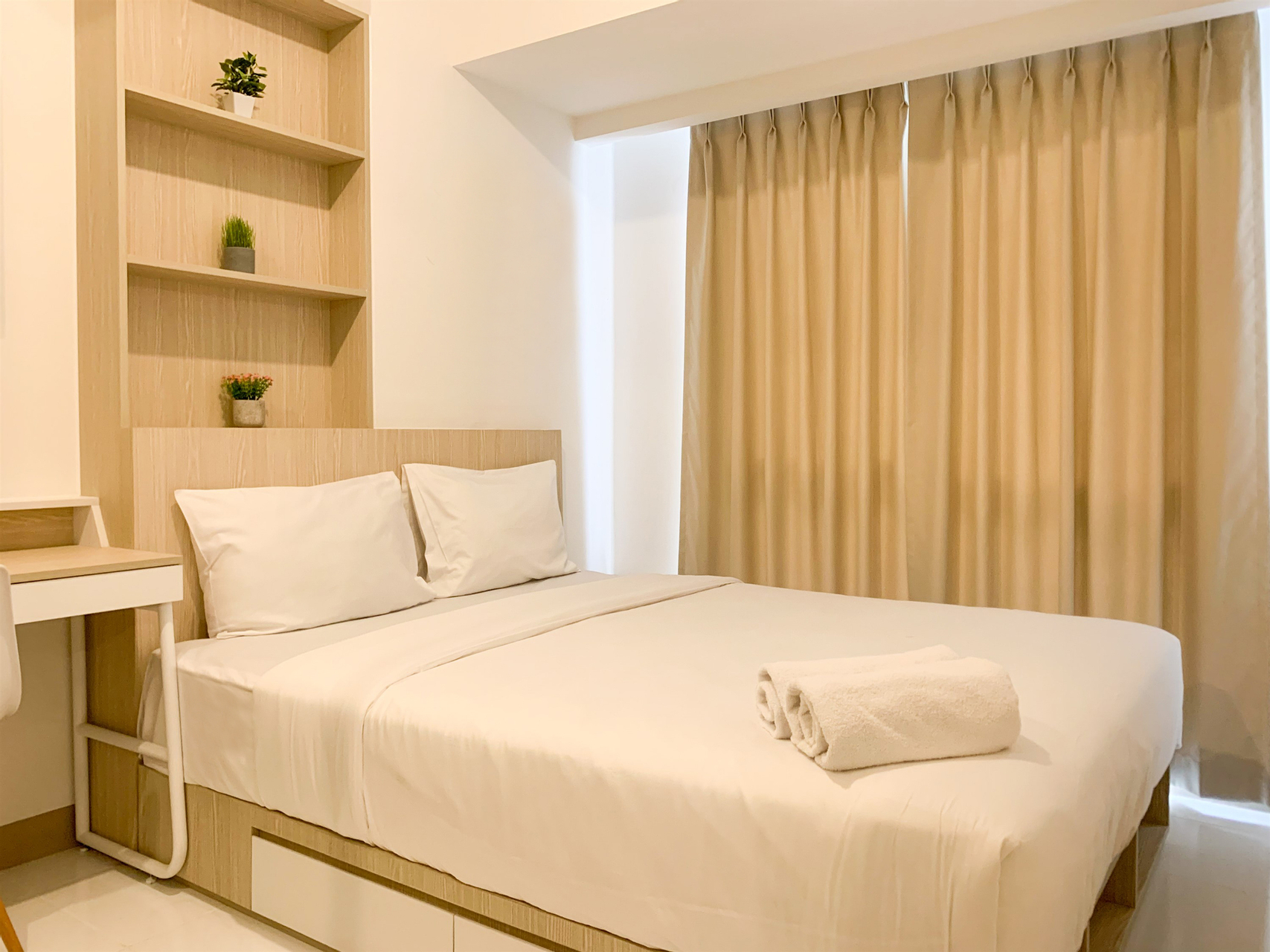 Simply and Comfortable 2BR Apartment Tokyo Riverside PIK 2 By Travelio, Tangerang