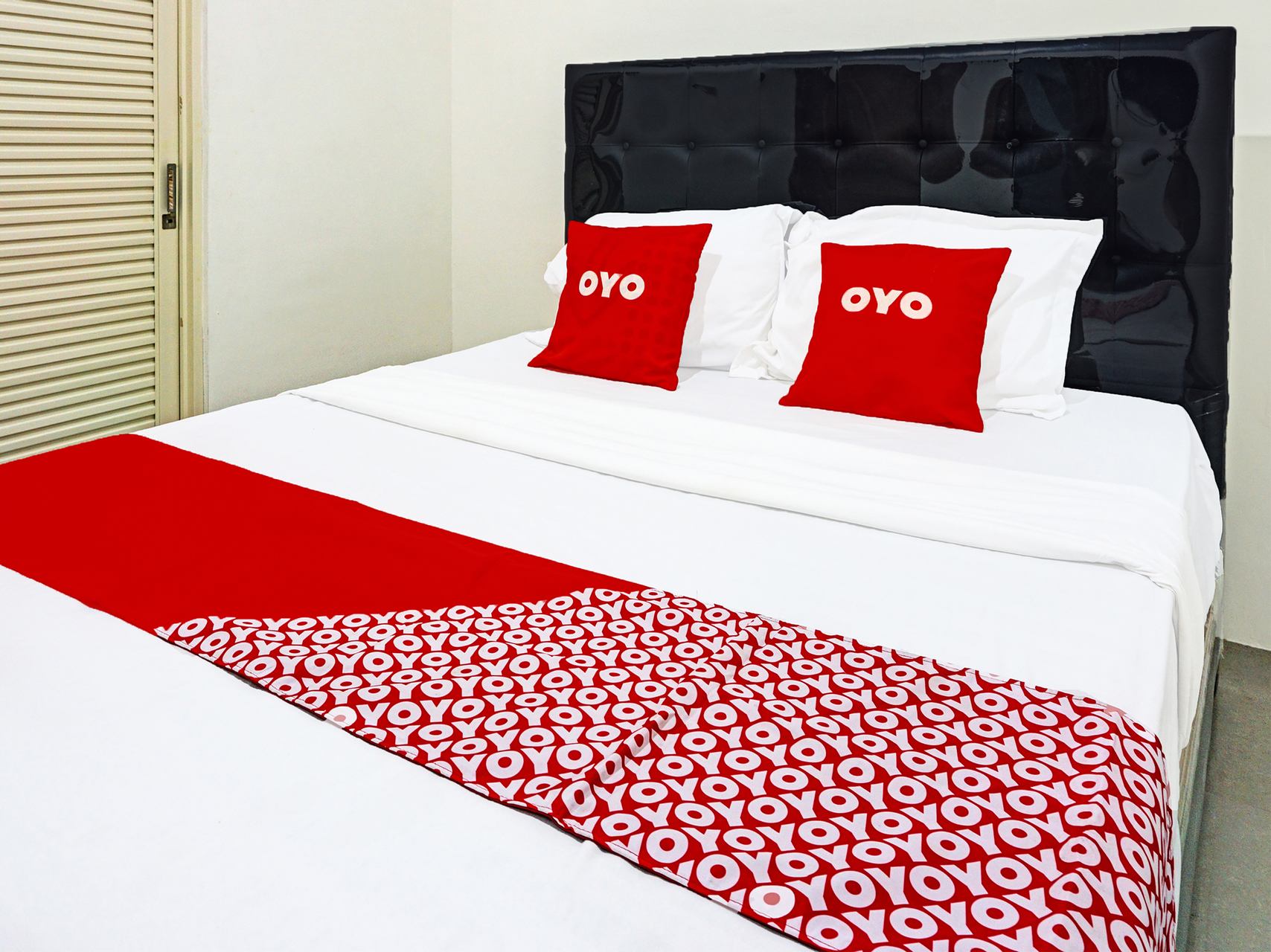 Bedroom 1, OYO 92007 Mutiara Serayu Syariah (temporarily closed), Madiun