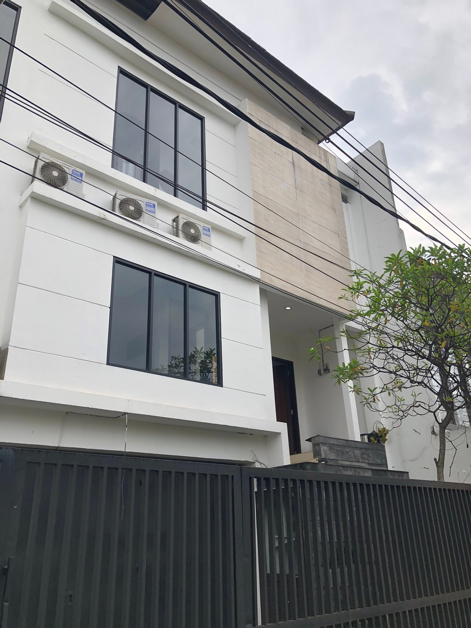 Exterior & Views 1, Frank House Guest House & Kos Exclusive Pasteur Maranatha, Cimahi