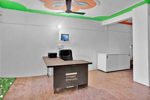 SPOT ON 81465 Shashank Plaza, Bulandshahr