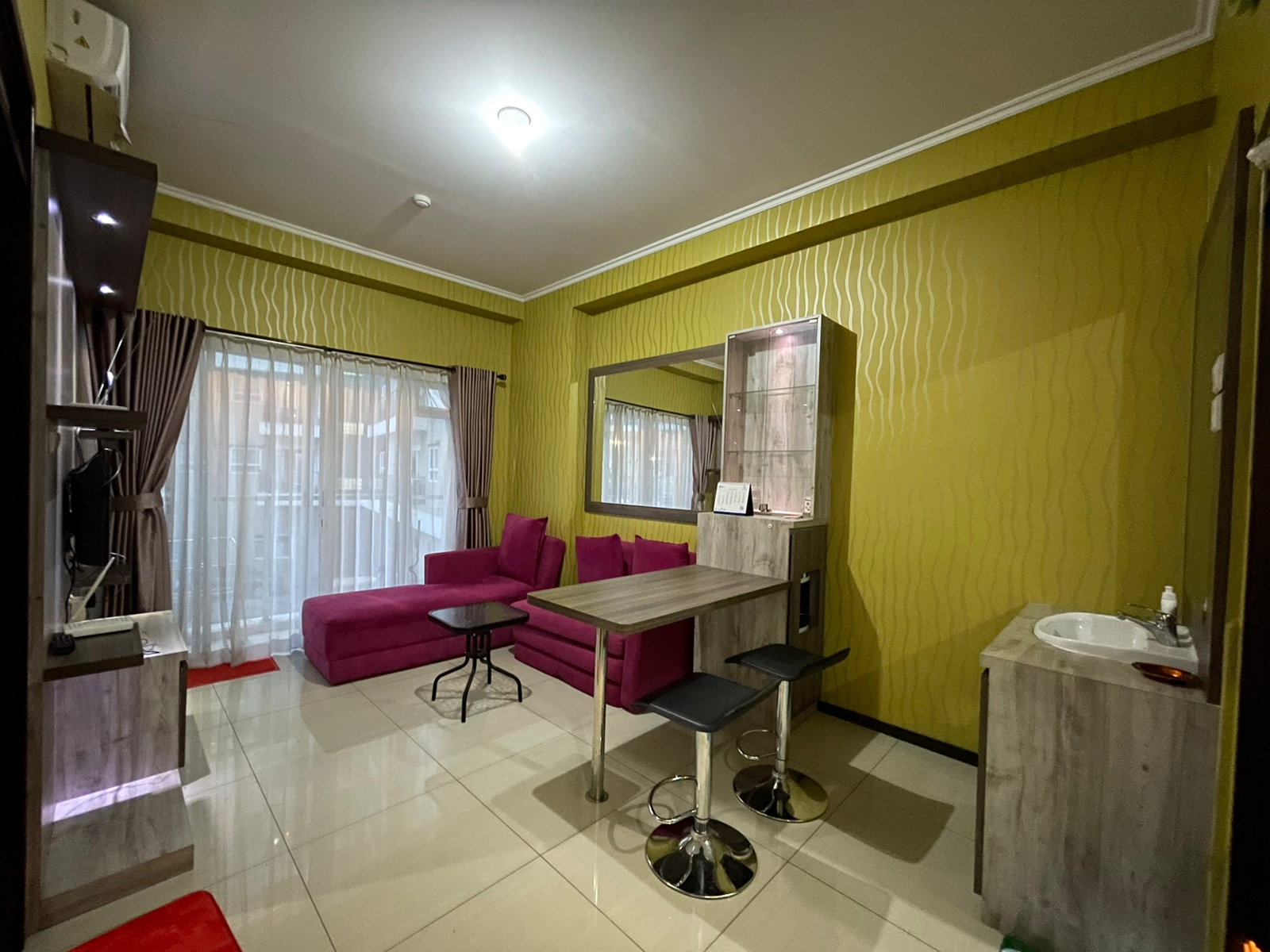 Living Area 24