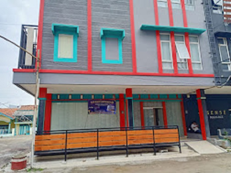 Star Guest House Tegal Near Alam Indah Beach, Tegal