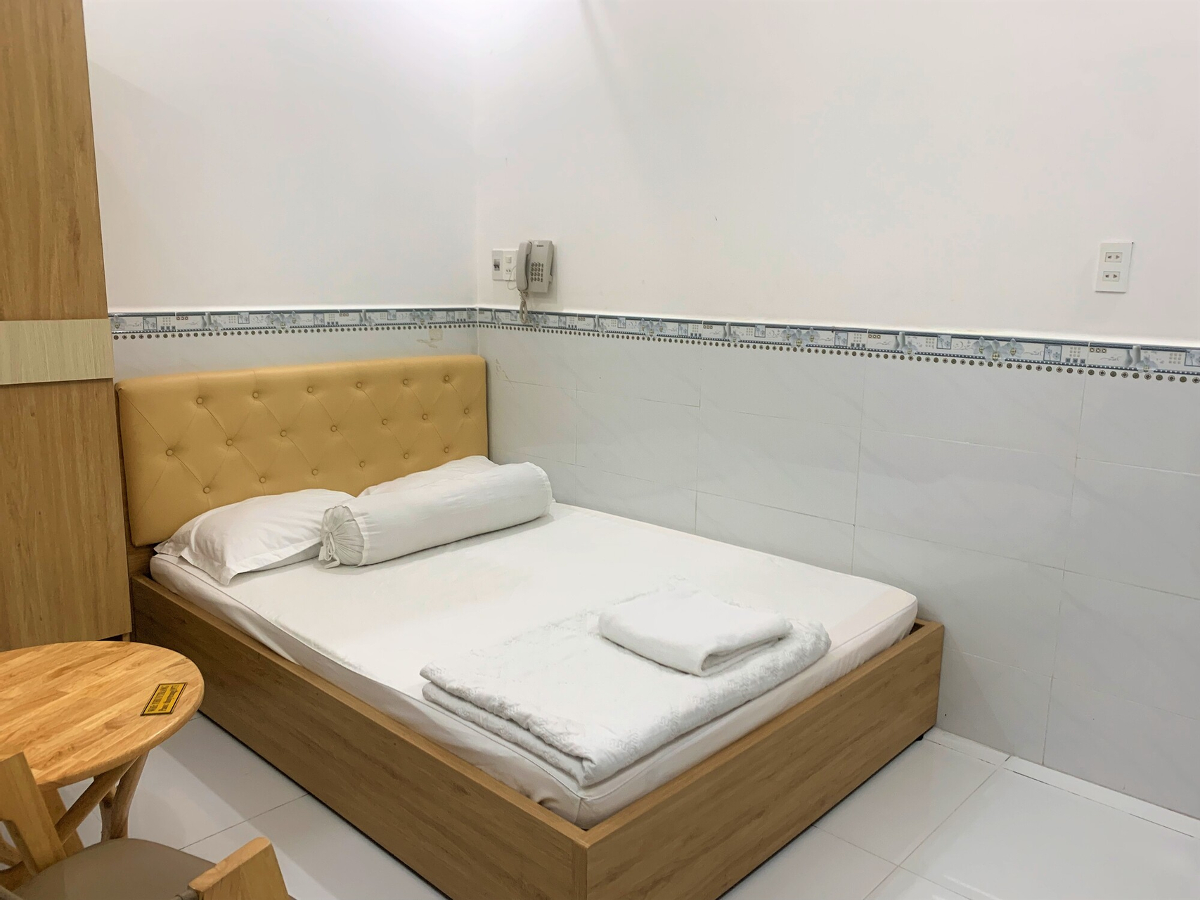 Bed 8