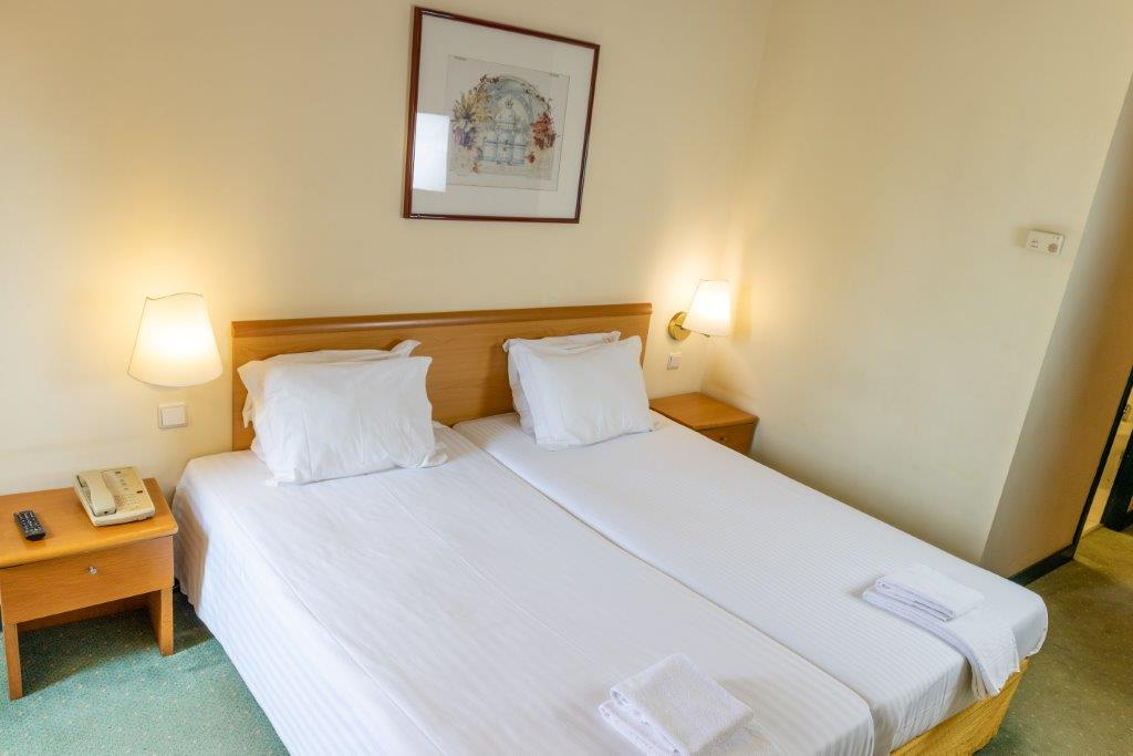 Room 4