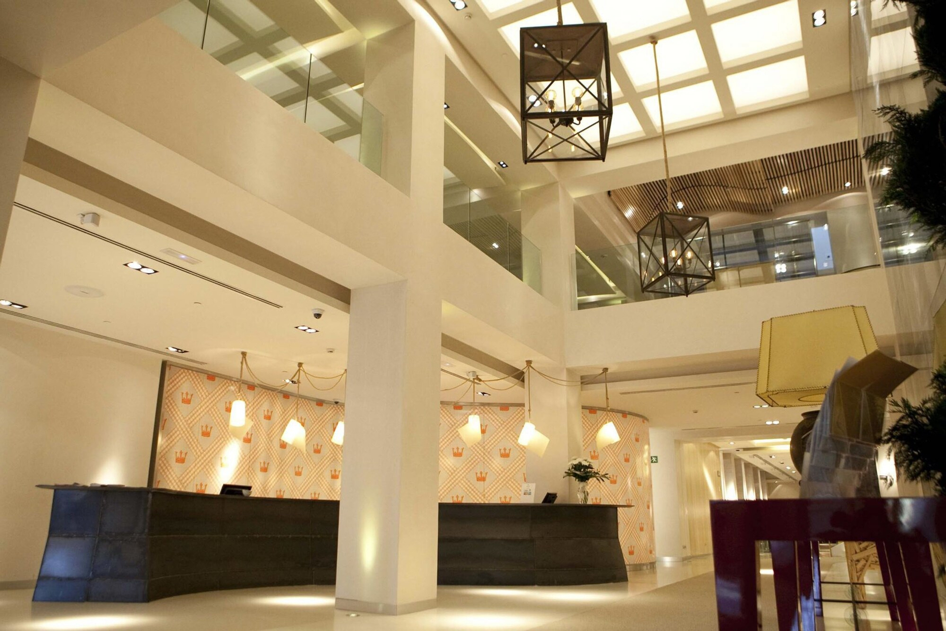 Public Area 4, Alfonso, Zaragoza