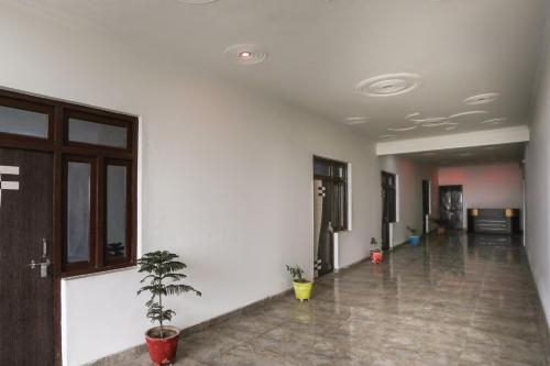 OYO Hotel Aarush, Bulandshahr