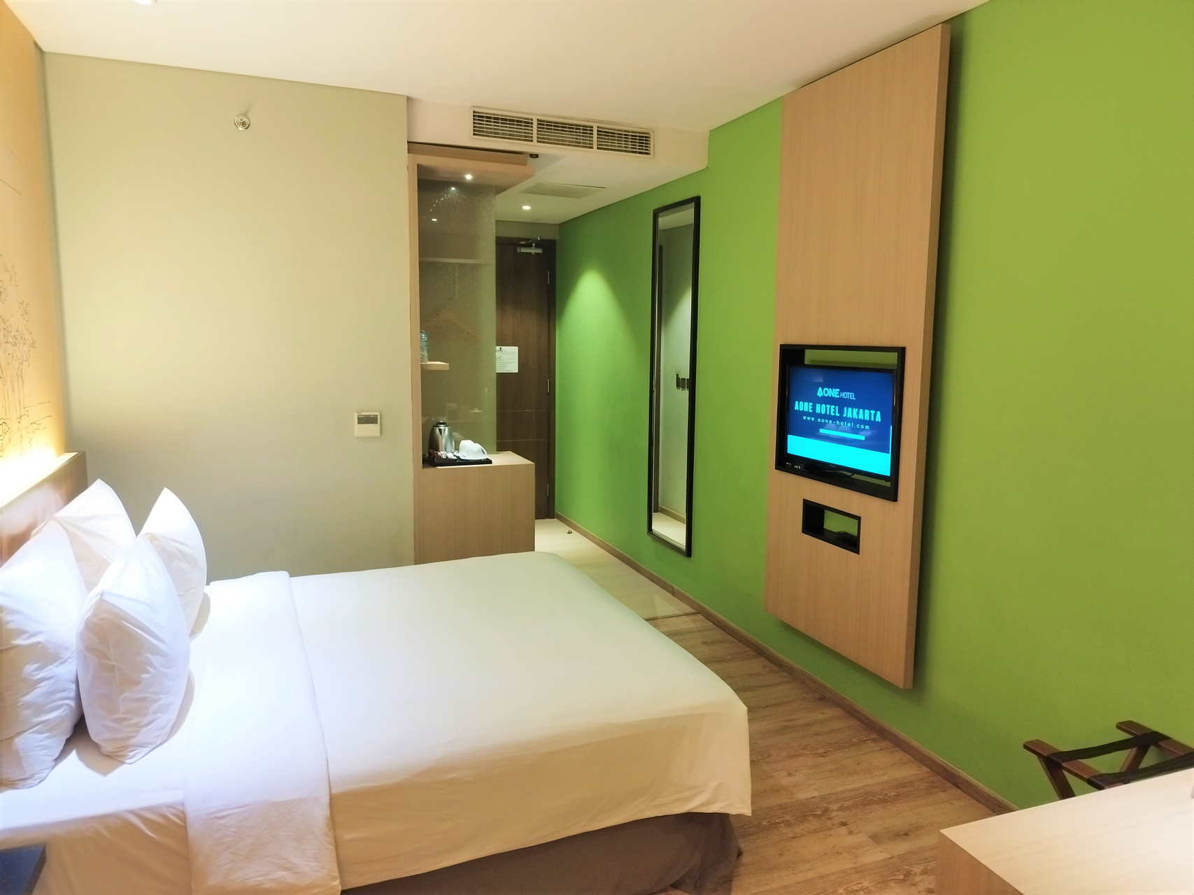 Bed 8