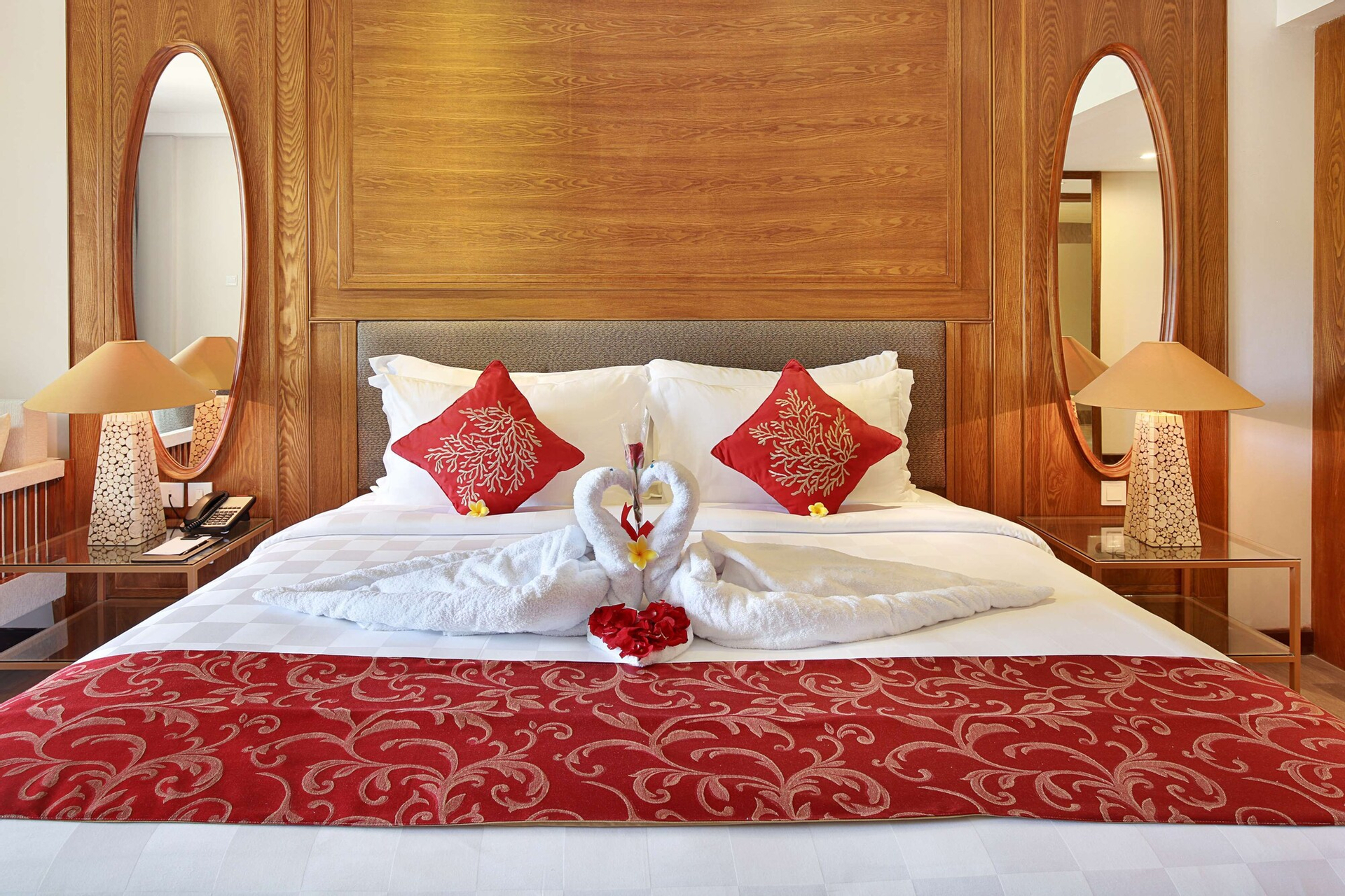 Bedroom 4, Royal Tulip Springhill Resort Jimbaran, Badung