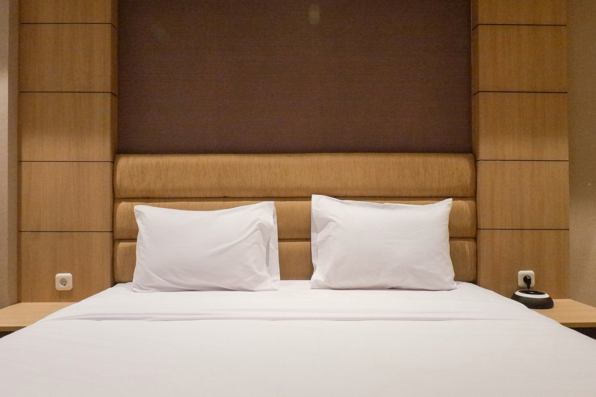 Bedroom 3, Enchanting and Dreamy Studio Apartment at Orchard Supermall Mansion By Travelio, Surabaya