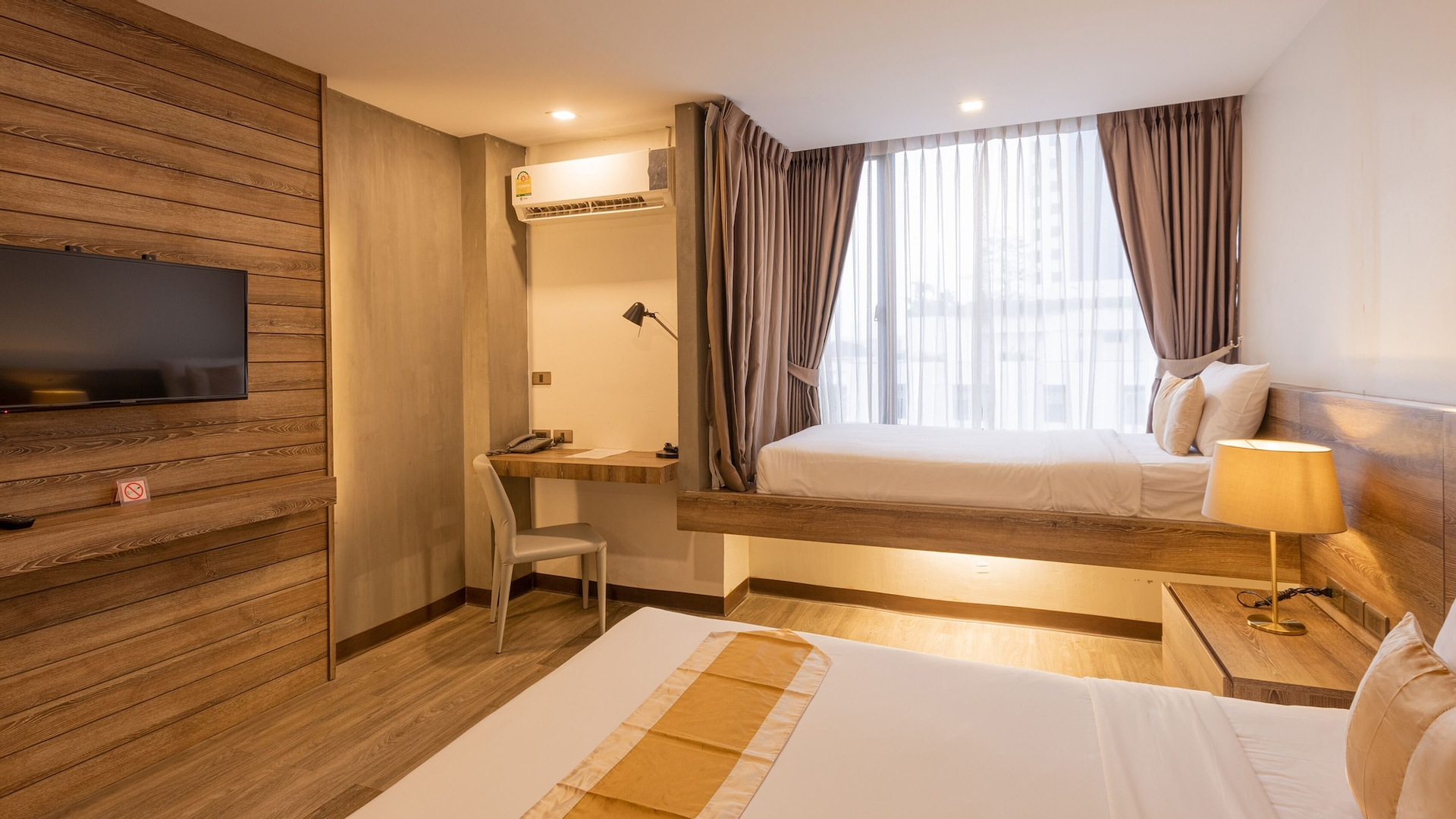 Bedroom 3, B2 Bangna Premier Hotel, Prawet