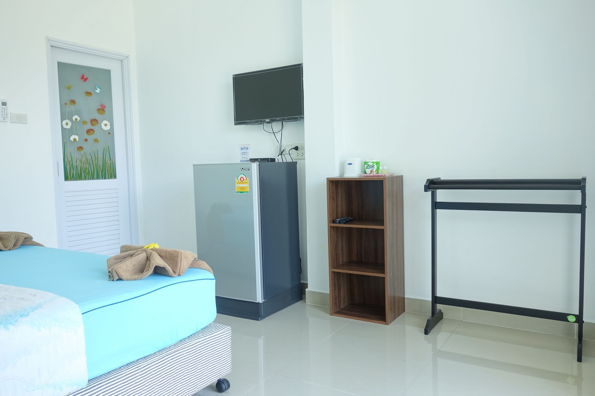 Bedroom 2, Mook Ing Lay, Kantrang