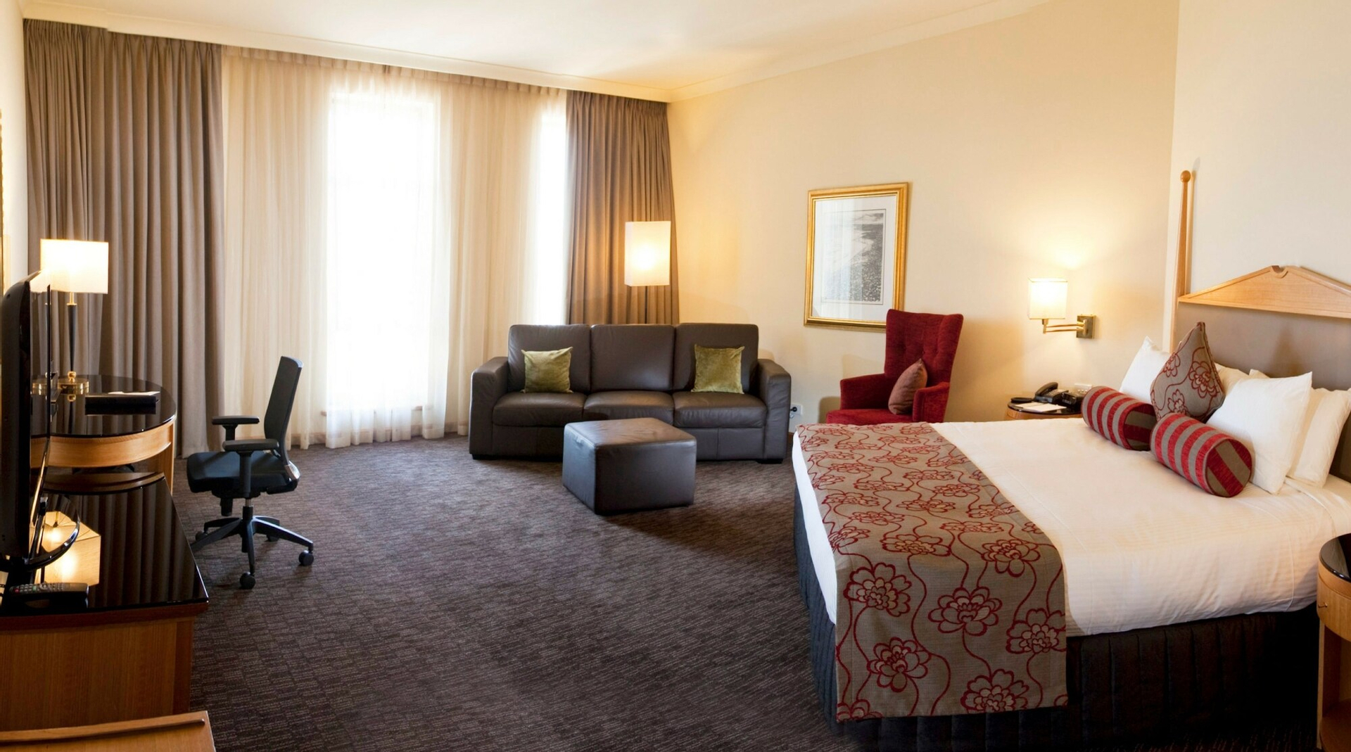 Bedroom 3, Duxton Hotel, Perth