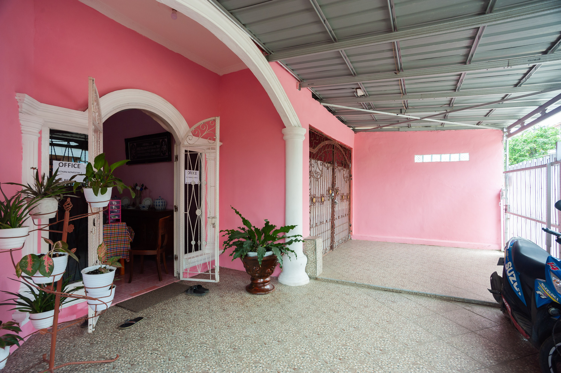RedDoorz near Simpang Bandara SMB II, Palembang