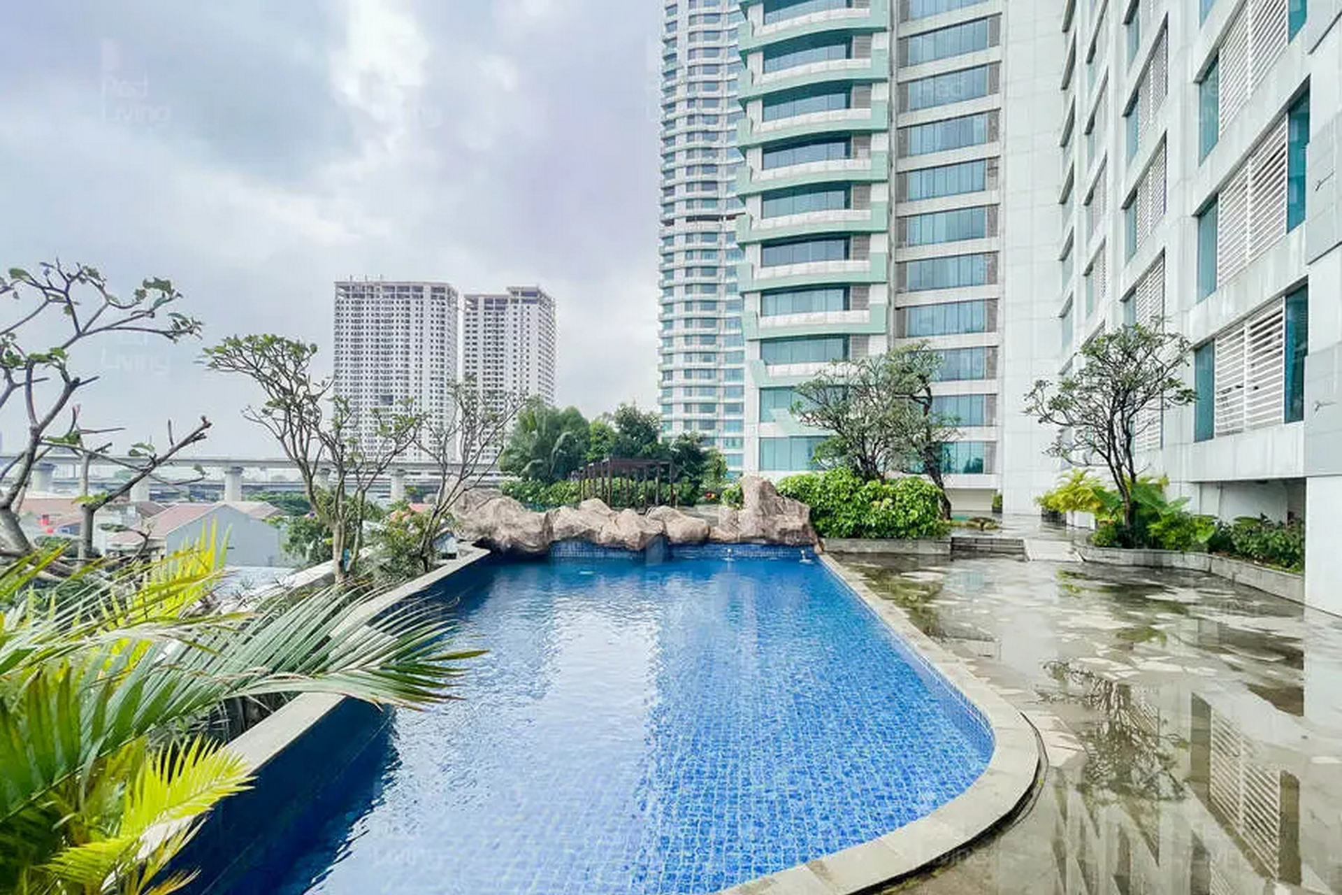 RedLiving Apartemen Grand Kamala Lagoon - Kita Kita Property Tower Emerald, Bekasi