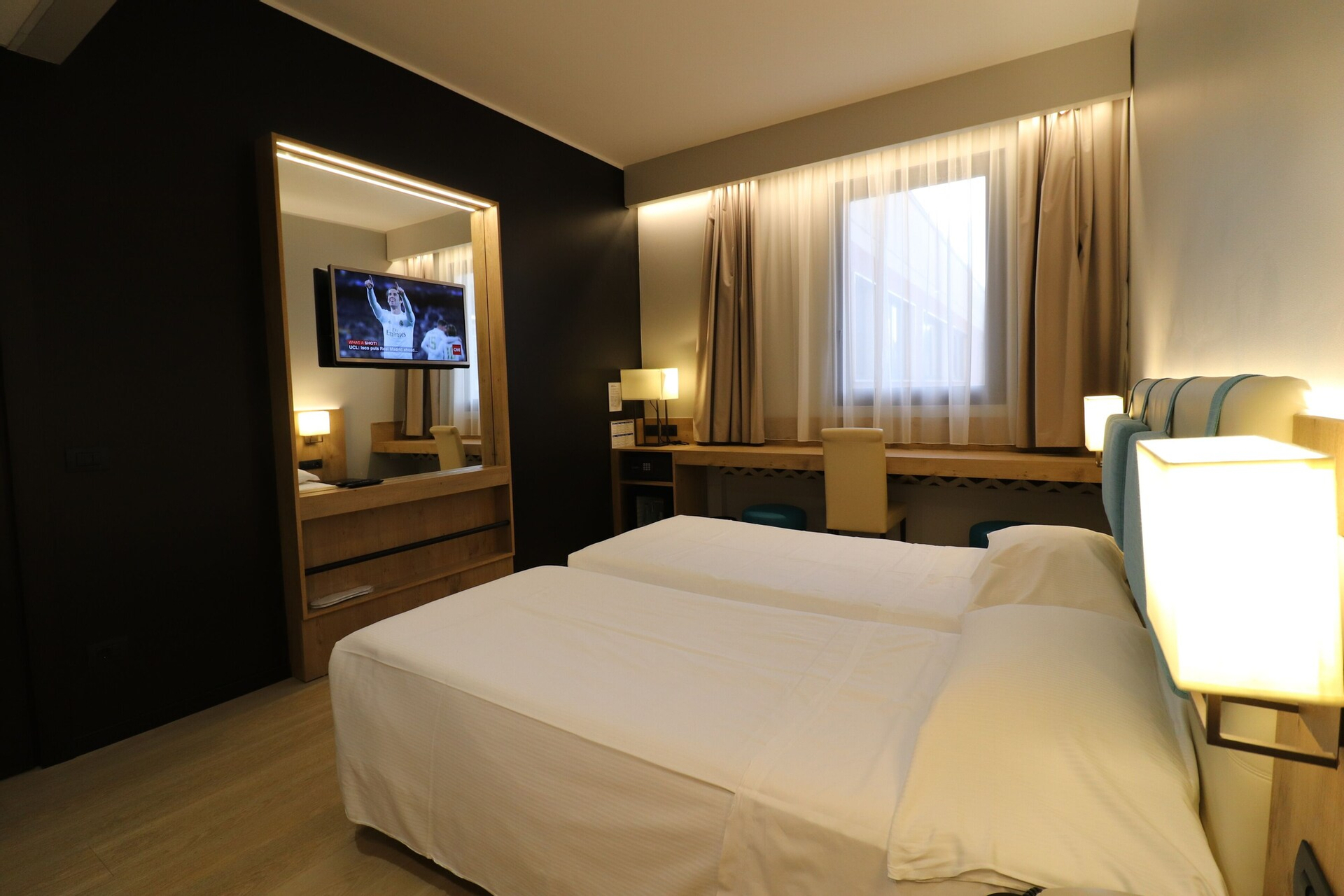 Bedroom 2, Hotel Domenichino, Milano