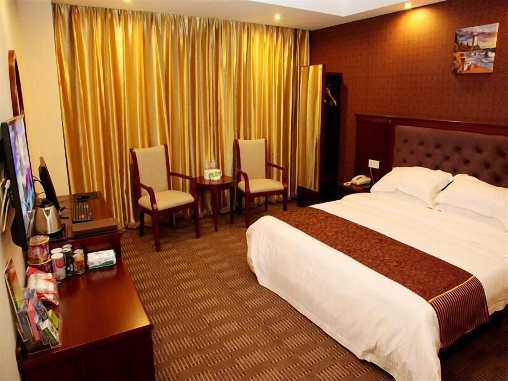 Bedroom 1, GreenTree Inn Yangzhou Gaoyou Municipal Government Business Hotel, Yangzhou