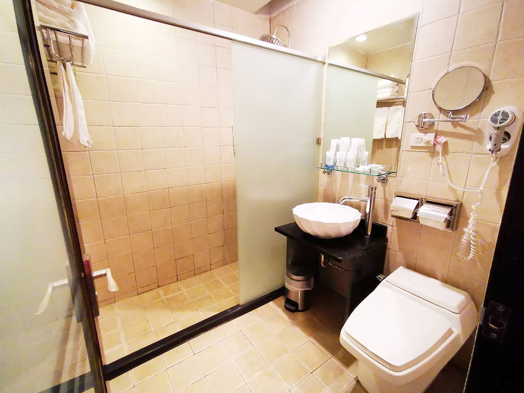 Bedroom 4, Changhong Hotel, Kinmen