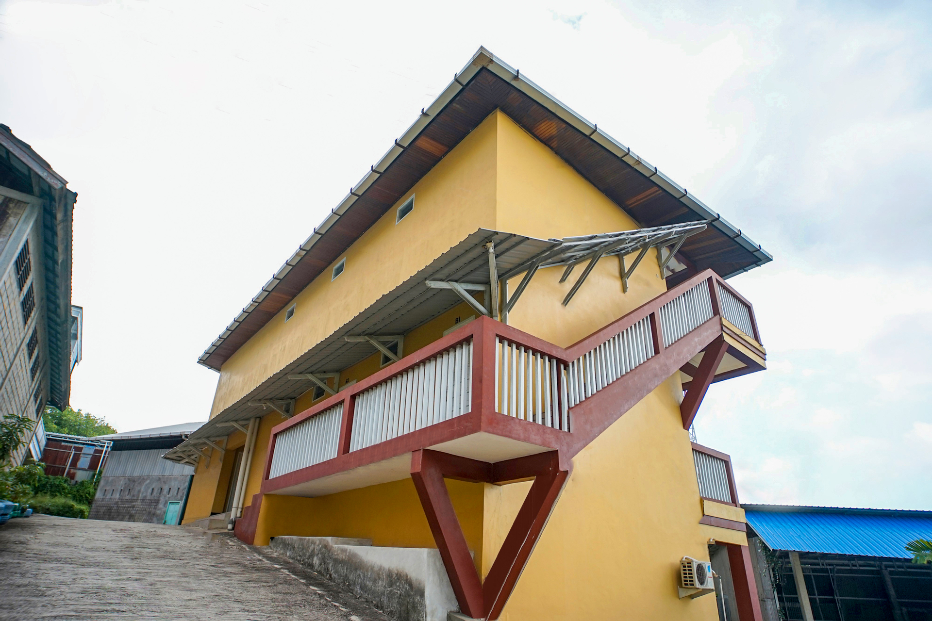 Collection O 92242 Hotel Tanjung Emas, Banyumas