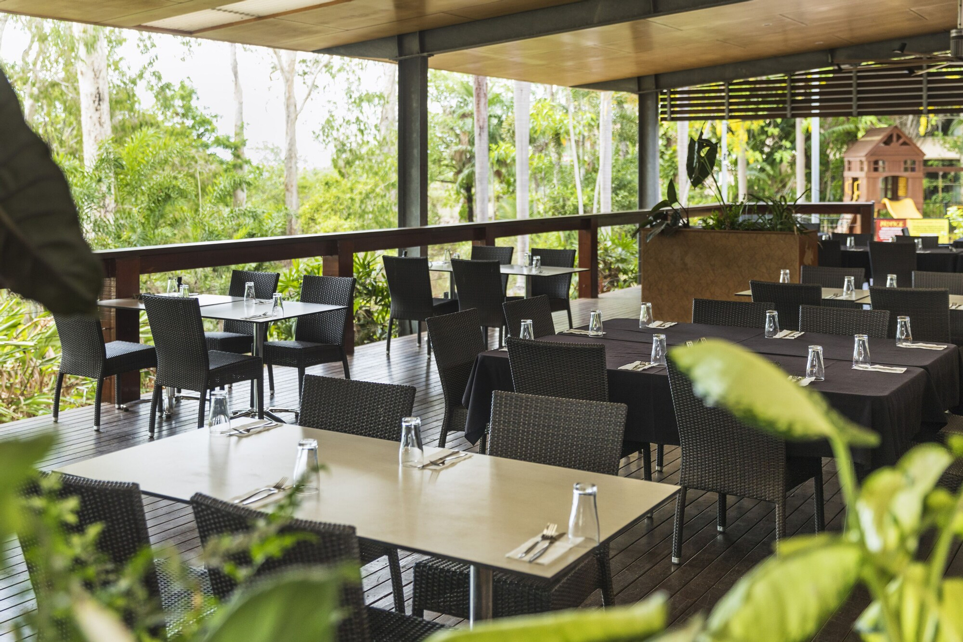 Food & Drinks 4, Albatross Bay Resort, Weipa