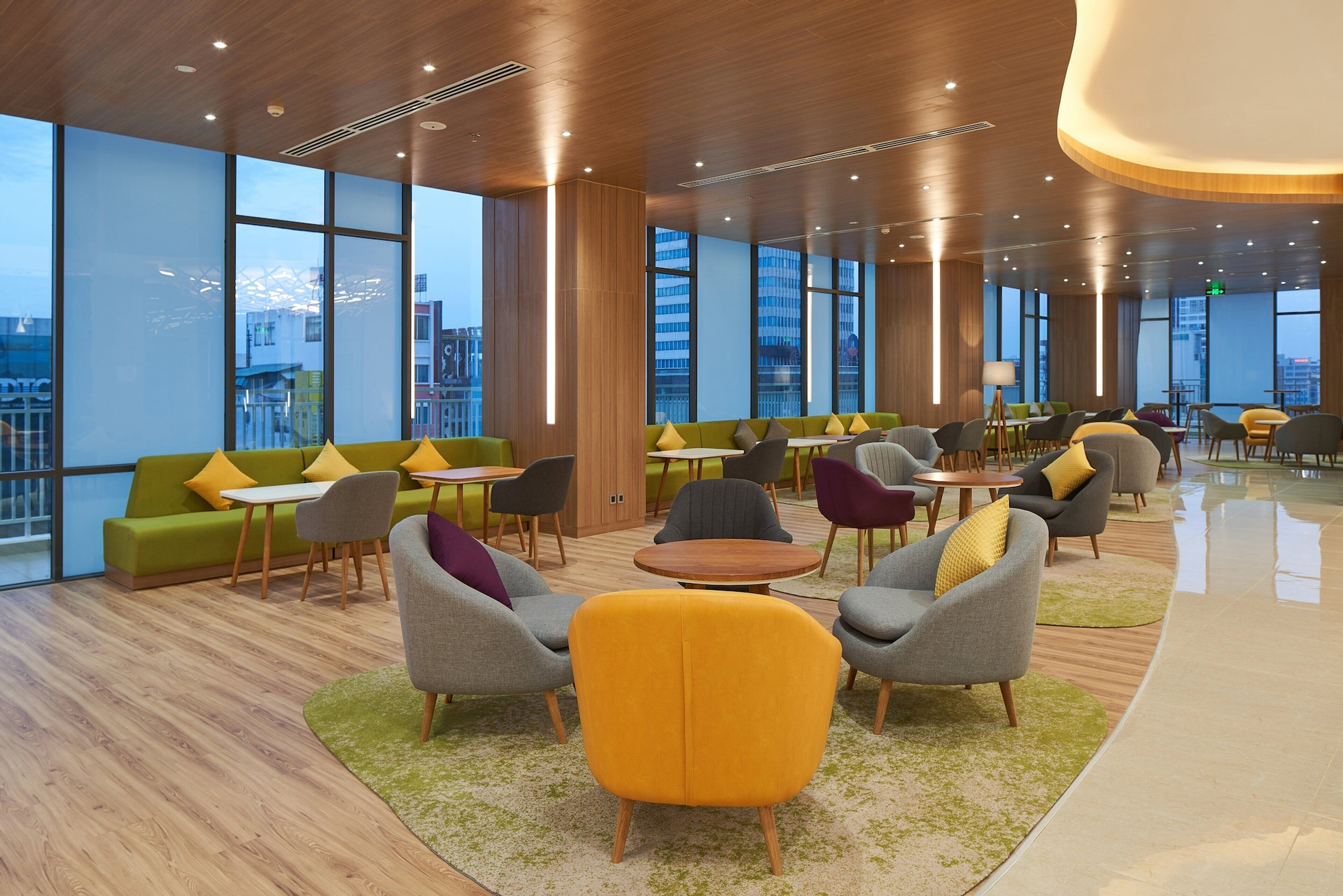 Public Area 4, Holiday Inn & Suites Saigon Airport, Tân Bình
