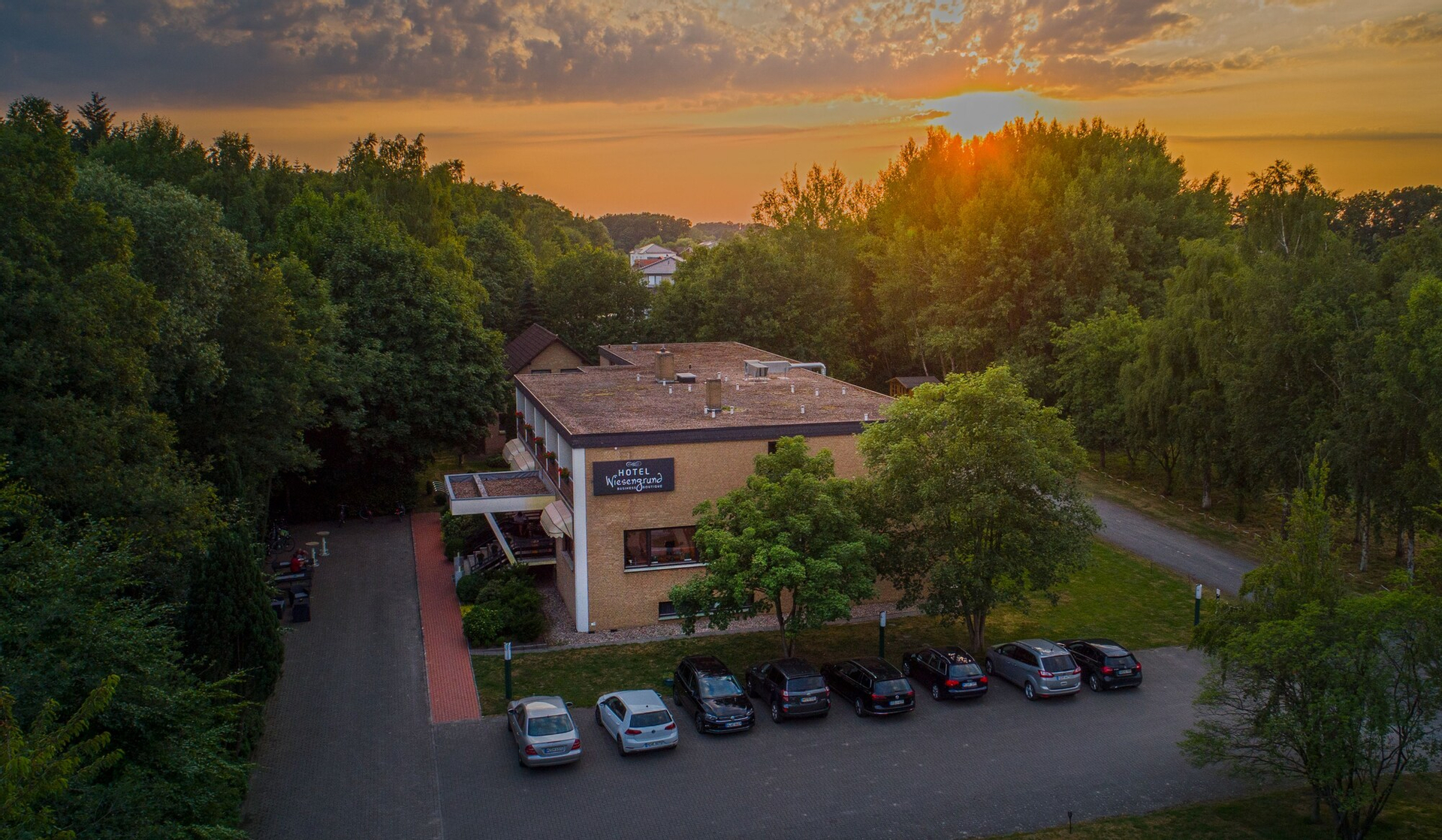 Exterior & Views 2, Hotel Wiesengrund, Vechta