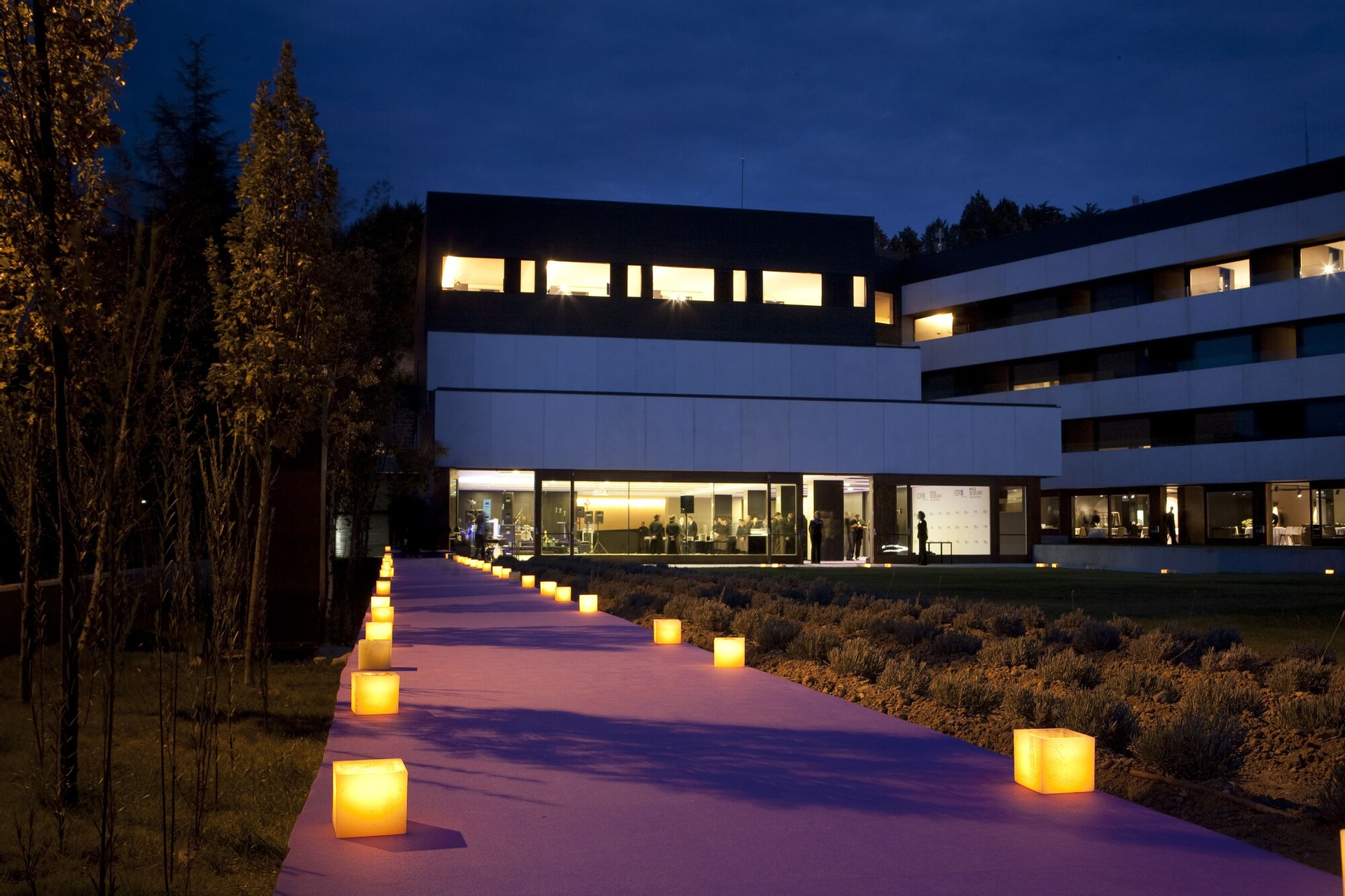 Exterior & Views 2, Alma Pamplona, Navarra