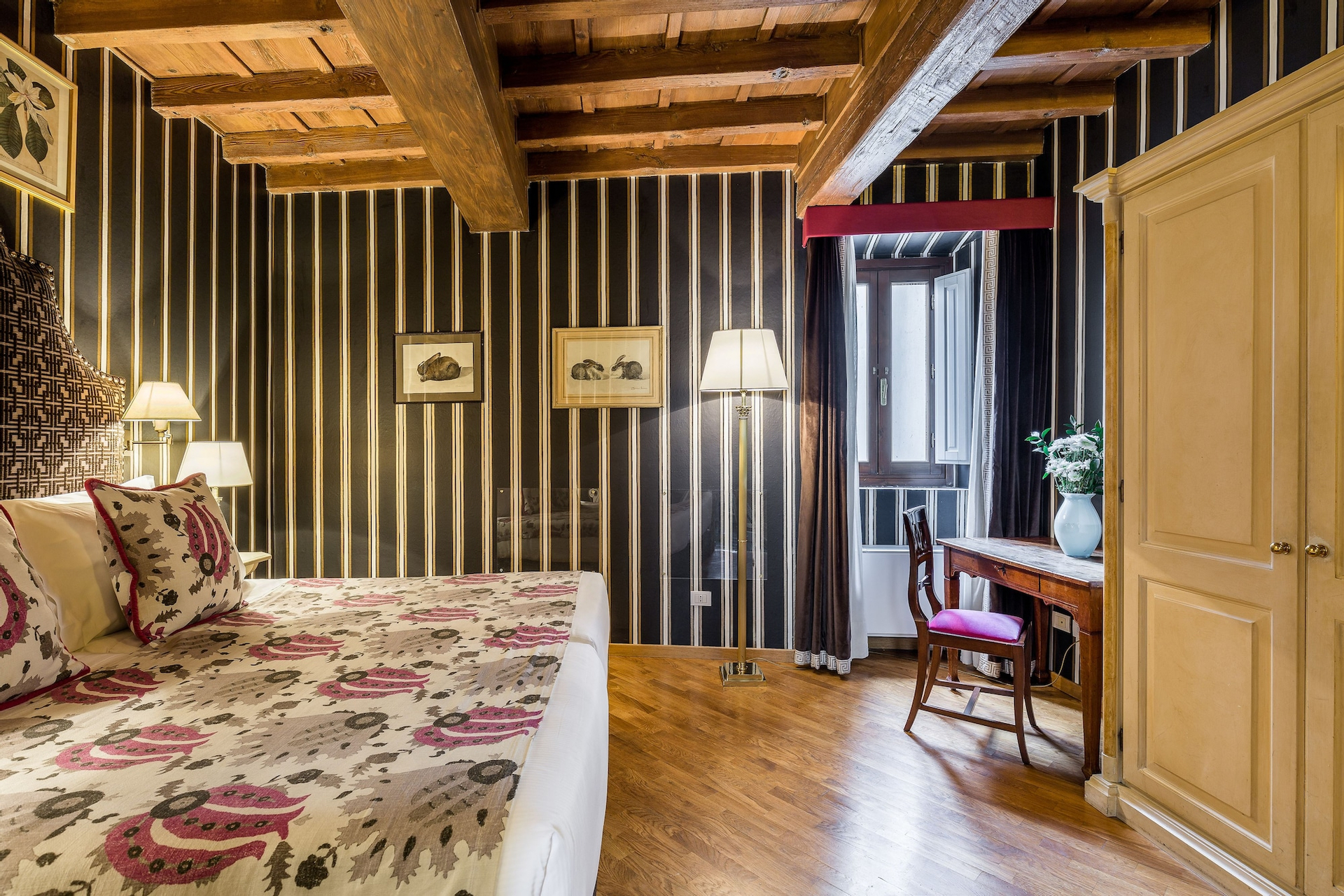 Room 7
