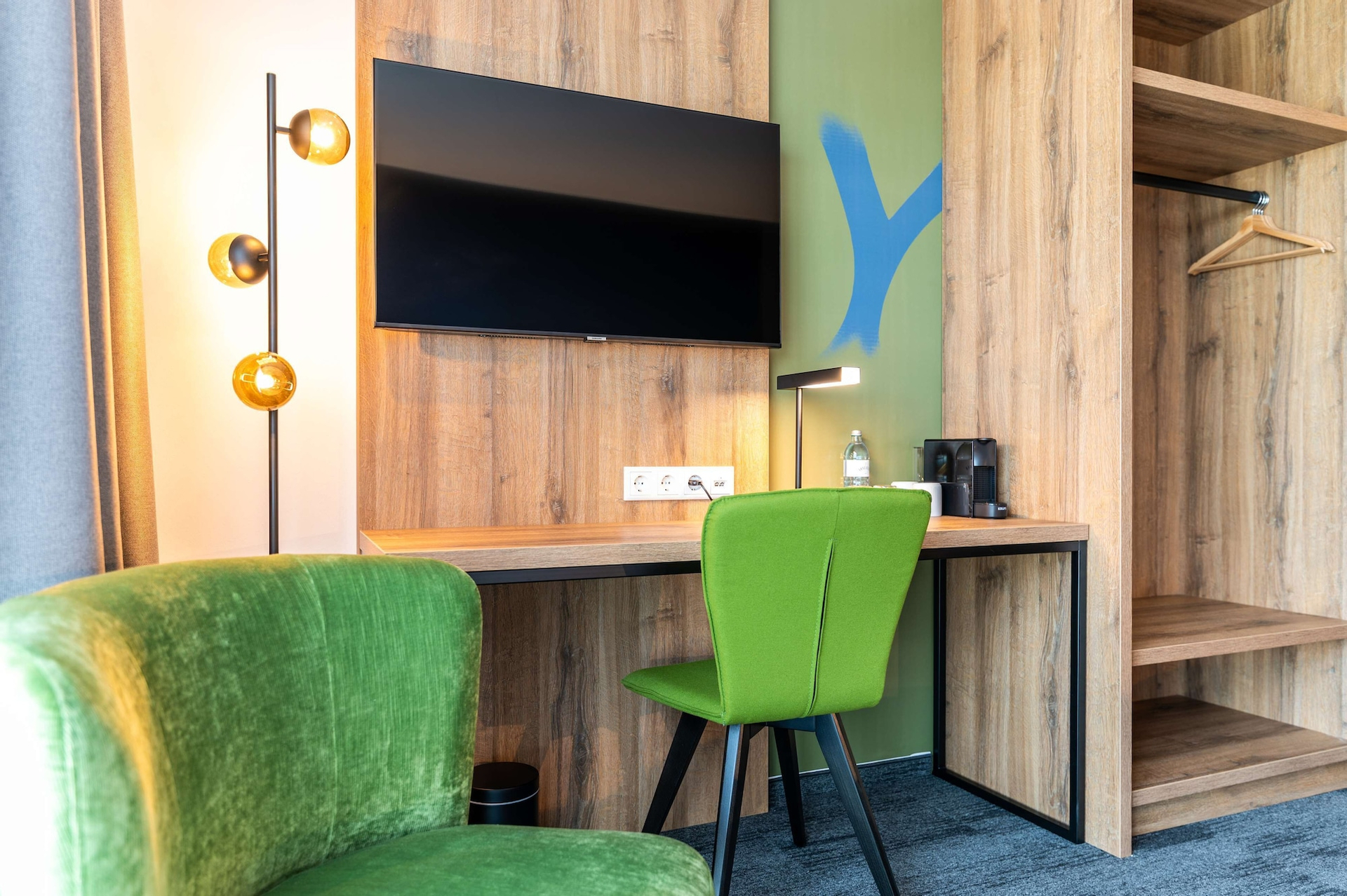 Bedroom 3, Aiden by Best Western @ Stadtgut Hotel Steyr, Steyr