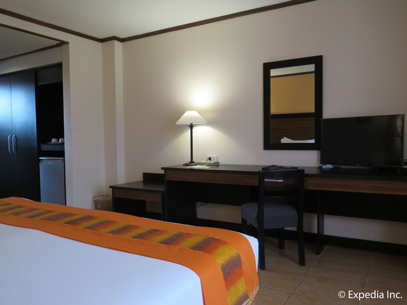 Bedroom 3, Hotel Tropika, Davao City