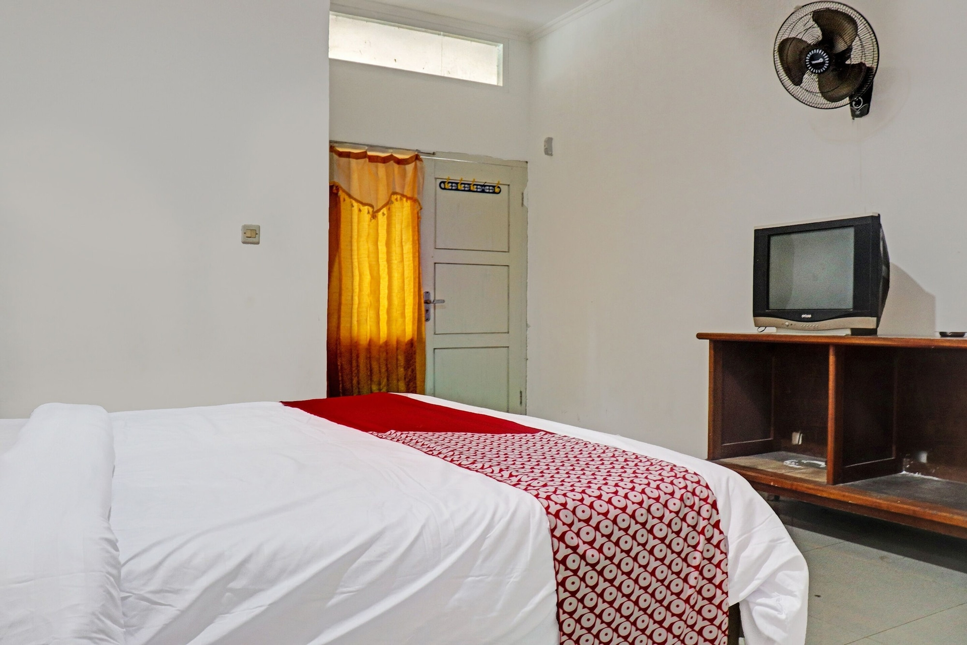 Room 9